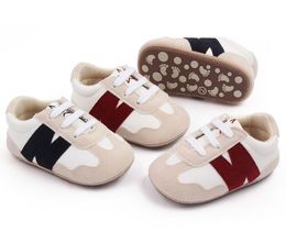 First Walkers Newborn Baby Skor Spring Soft Bottom Sneakers bebisar Pojkar Halkfria skor 0-18 månader