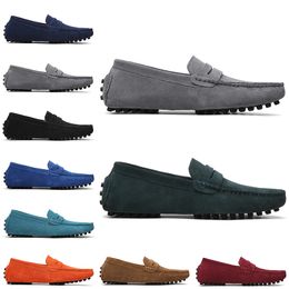 new designer loafers casual shoes men des chaussures dress sneakers vintages triple black green red blue mens sneakers walkings jogging 38-47 cheapers