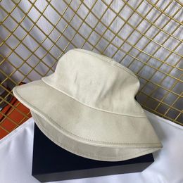 Fashion Women Bucket Cap Designers Luxurys Hat Fisherman Hats Multifunctional Small Brimmed Hat Baseball Caps High Quality Summer Sun Visor