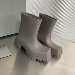 مصمم أحذية Womens 2022 Boots Spring Summer Square Toe Platfor