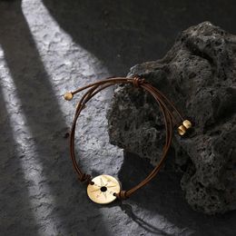 Charm Bracelets Vintage Metal Round Compass Bracelet Adjustable Leather Rope For Men Women Fashion Jewellery GiftsCharm