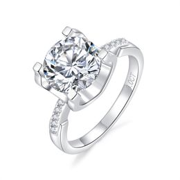 Excellent Design Moissanite Jewellery Rings Round Cut 3 CT Wedding Engagement Ring for Women