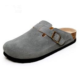 2022 Autumn Men's Closed Toe Slippers New Suede Leather Clogs Sandals For Men Women Garden Clog Slides Unisex Big Size 35-46