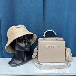 Factory Online Export Designer Brand Bags Piece Female 2022 New Style Personalised Handbag Messenger