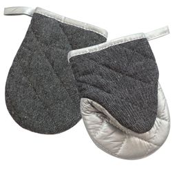 Chambray Mini Oven Mitts 2PCS Set cooking Safely 12x15.5cm Charcoal Waterproof and heat proof