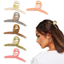 Korea Style Sweet Heart Shape Hair Claws Solid Color Ponytail Clips for Woman Girls Bath Barrette Fashion Headwear