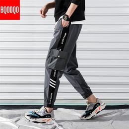 Letter Print Autumn Pants Men Japanese Knitted Streetwear Harem Cargo Pant Joggers Harajuku Hip Hop Sweatpant Hip Hop Trousers T200422