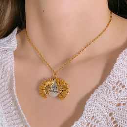 Pendant Necklaces You Are My Sunshine Open Locket Sunflower Necklace Boho Jewelry Friendship Gifts Letter CollierPendant