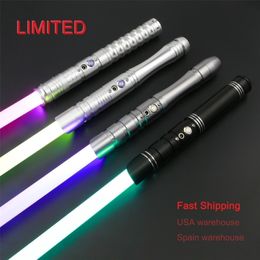 SaberFeast Sales Lightsaber Duelling RGB Juguetes Laser Sabre Combat Blade Metal Handle Volume Adjusting Cosplay Toy Kids Gift 220817