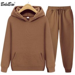 BOLUBAO Men s Sets Hoodies Pants Autumn Hooded Sweatshirt Sweatpants Fashion Slim Fit Hip Hop Pullover Hoody Male Set 220718