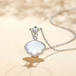 Fashion Crown Leaf Pendant Necklaces Designer Sterling 925 Women Girls S925 Pearl Shell Zircon Chain Necklace Jewellery Gifts for Female
