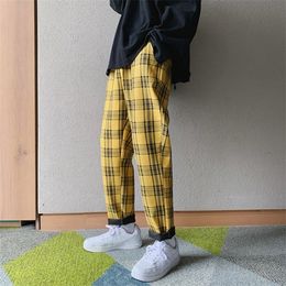 Privathinker Harajuku Men's Harem Pants Korean Streetwear Man Black Yellow Plaid Hip Hop Male Chequered Trousers 220325