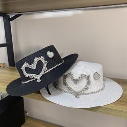 Wide Brim Hats Summer 2022 Big Eaves Fashion Straw Hat High Quality Heart Shaped Rhinestone Sun Visor Panama Jazz Flat Top HatWide Pros22