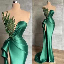 2022 Sexy Elegant Women Evening Dresses Wear Jewel Neck Illusion Crystal Beads Lace Arabic Dubai Ladies Dark Green Side Split Ruffles Party Formal Prom Gowns