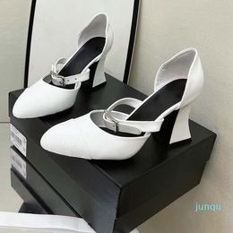 2022-Patent Womens Sandals Open Shoes Designer White Luxury Chunky Heel Height 3.3 In Top Quality Woman Slipper For Party Fashion Mules