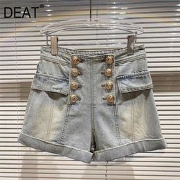 DEAT Women Double Row Metal Buckle Washed Denim Shorts Arrivals High Waist Fashion Temperament Spring Summer 11D937 210709