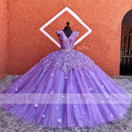 Luxury Purple Tulle Appliques Quinceanera Dresses Flowers Ball Gown Birthday Party Dress Vestido De 15 Anos quinceanera 2022