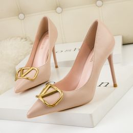 Fashion Women Shoes Dressy High Heels Pointed Metal Wide Feet Shoes Sexy Pumps Stiletto Professional Prom Heels Pink Ivory Black style 323-3