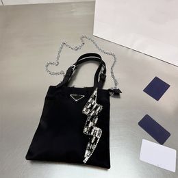 chained wallet for men UK - 2022 women's fashion chain shoulder bag luxury the totes bags classic black designer handbag crossbody nylon bag mini tote messenger purse wallet men