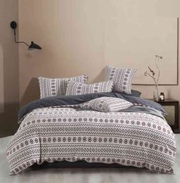 2021 New Knitted Jacquard Four Piece Cotton Quilt Cover 1.51.5m Bedding Kit
