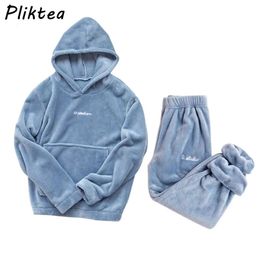 Pliktea Women Winter Pyjamas Set Warm Homewear Sleepwear Female Flannel Pants Clothes Suit 220329