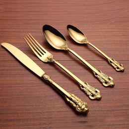 Flatware Sets Pieces Western Style Steak Knifes Forks Spoons Dessert Spoon Golden Cutlery Set Plated Dinnerware Christmas GiftsFlatware Flat