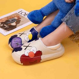Nxy Slippers Slides Graffiti Cotton Slippers Waterproof and Plush Thick Bottomed Couple for Outdoor Use in Winter 220808