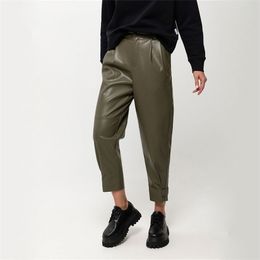 Casual Solid Color Real Pocket Loose Pu Leather Pants Office Ladies Basic Button Zipper Harem Fashion Autumn 220325