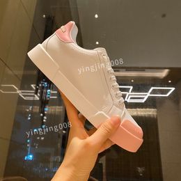 2022 latest men's sports shoes white mesh fashion forward comfortable breathable versatile lightweight size35-45