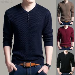 Men Solid Colour Neck Long Sleeves Jumper Knitted Sweater Slim Base Sweater L220801