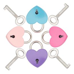 wholesale book boxes Canada - Key Rings 4 Styles Small Metal Heart Shaped Padlock Mini Lock And Colorf For Valentines Day Jewelry Storage Box Diary Book Wedding Ca amcjN