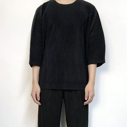 Miyake Plissee Männer Rundhals Übergroßen T Shirt Sommer Koreanische Mode Lose Beiläufige Tops t-shirt Miyake hemd 428