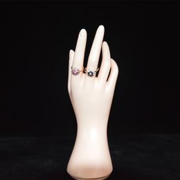 Hooks & Rails Jewelry Bracelet Storage Holder Shelf Mannequin Hand Ring Watch Gloves Display Stand Model Rack For Shopping Mall StoreHooks