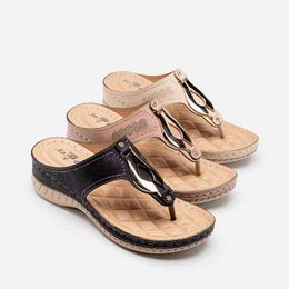 New Summer Women Slippers Sleeveless Heel Metal Buckle Slippers Sandals Platform Leisure Comfortable Beach Woman Fashion Shoes J220716