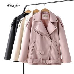 Fitaylor Autumn Women Loose Leather Jackets Turndown Collar Rivet Epaulette Zipper Biker Overcoat Female Faux Soft Leather Outwear 220815