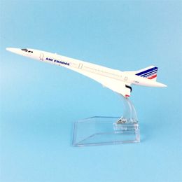 Airplane Model 16cm Air France Concorde Aircraft Model Diecast Metal Plane Airplanes 1400 Plane Toy Gift 220630