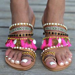 bohemian weaves Canada - Sandals Bohemian Beach Ladies Ethnic Style Flat Sole Handmade Weave Plus Size 35-43 Fashion Breathable Lightweight SandalsSandalsSandals