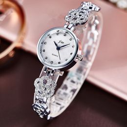 Hot Gold Casual Quartz Ladies Bracelet Wristwatches New Arrive Creative Flower Rose Crystal Women Fashion Luxury Watch Dress Quartz Clock