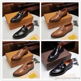 A4 Luxurys Designers loafers Oxford Derby shoes black brown bule suede Patent Leather Rivets glitter fashion Dress Wedding Business size 6.5-11