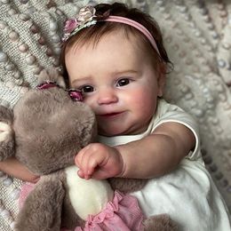 50Cm Full Body Silicone Waterproof Reborn Doll Maddie HandDetailed Painting with Visible Veins Lifelike 3D Skin Tone Gift 220815