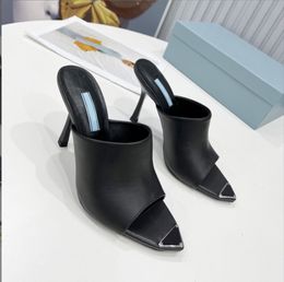 High quality Plexigla high-heel slides Slippers 10CM varnished heel Size 35-41 Slippers beach Sandals Flip Flops shoes Upper with heat-sealed