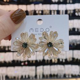 S3008 Fashion Jewelry Light Luxury Crystal Daisy Flower Earrings S925 Silver Post Niche Design Stud Earrings