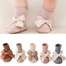 Spring Autumn Girls born Bowknot Infant Baby Socks Anti Slip Soft Cotton Floor Sock Shoes 220721