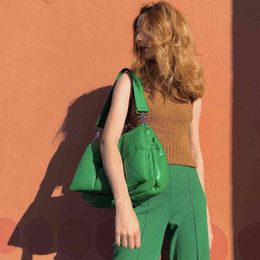 Evening Bags Fashion Women s Designer Brand Quilted Sponge Soft One Shoulder Underarm 2022 New Casual Versatile Handbag 220428
