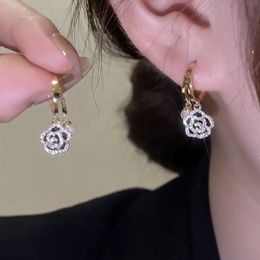 Dangle & Chandelier Beautiful Pearl Hollow Out Rose Flower Drop Earrings For Women 2022 New Micro Paved Earings