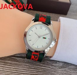 Famous Luxury Mens Womens Watches Stopwatch 40mm 45mm Two Size Choice High Quality SportsNylon Fabric European Fashion Dress Quartz Wristwatches