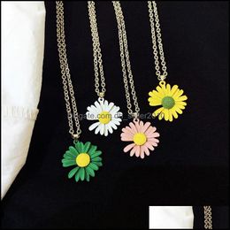 Pendant Necklaces Daisy Flower Sun Flowers Necklace Girls Girlfriends Temperament Spring Cute Drop Delivery 2021 Jewellery Dhseller2010 Dhdxu