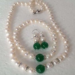 Natural white Akoya Pearl / Green Jade Gems Beads Necklace Set