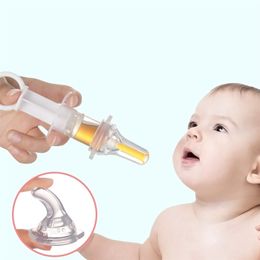 needles in medicine Canada - Baby smart medicine dispenser Needle Feeder Squeeze Medicine Dropper Dispenser Transparent Pacifier Kids Feeding Utensils 220805