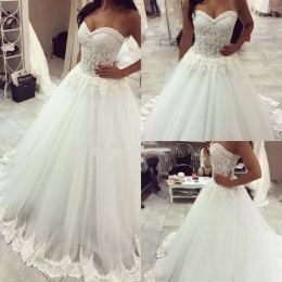 Gorgeous Lace Applique Wedding Dresses Bridal Gown Sweep Train Sweetheart Neckline A Line Tulle Satin Ruched Pleats Garden Vestidos De Novia 403